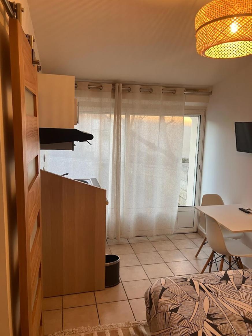 Le Nid Castries - Charmant Logement Complet Et Equipe Centre Castries Proche Montpellier Екстер'єр фото